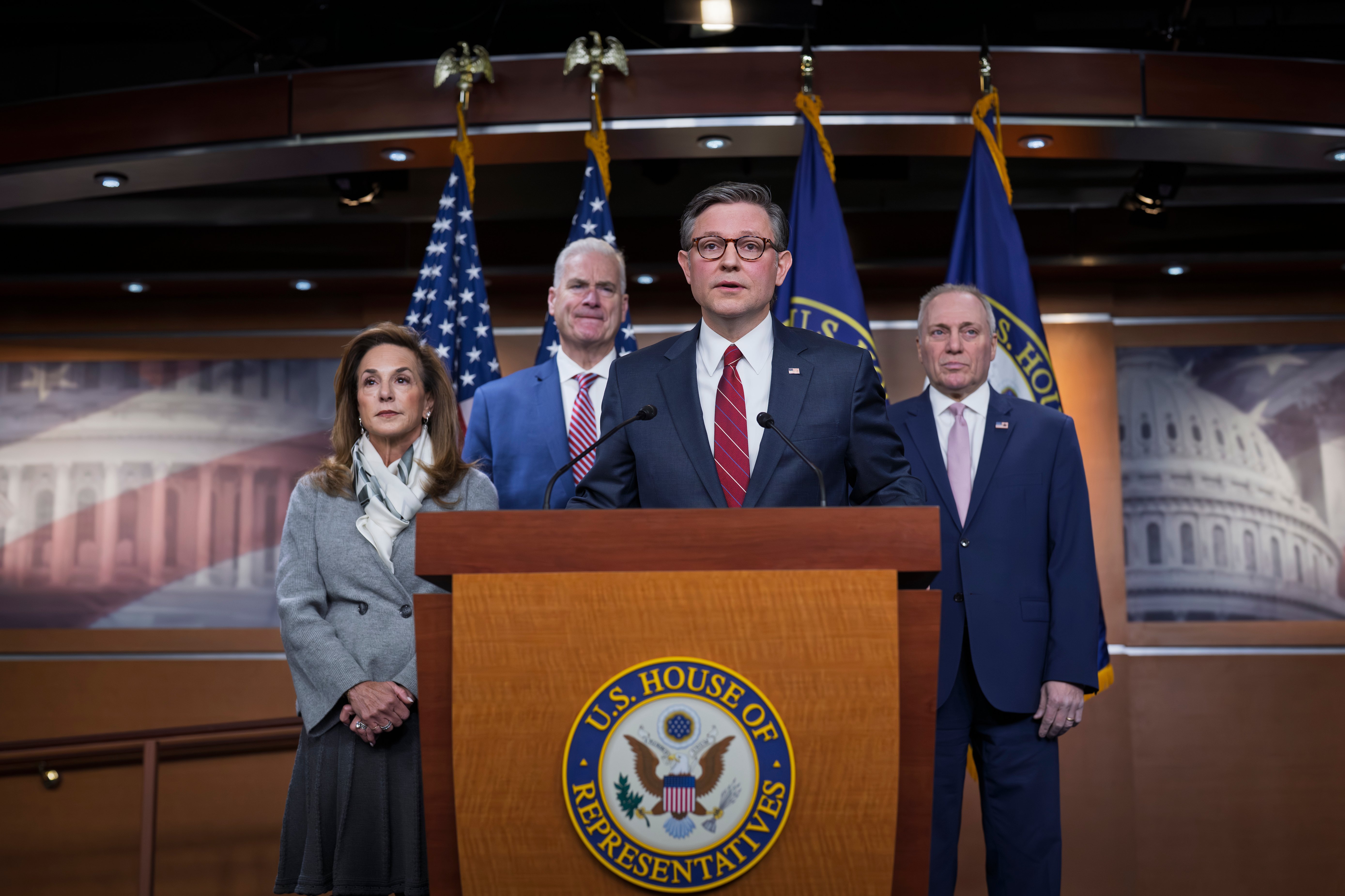 Bipartisan Bill Targets Shutdown Cycle with Automatic Funding Trigger
