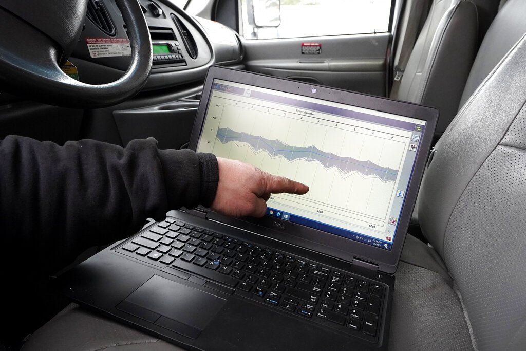 Bipartisan REPAIR Act Aims to Slash Car Repair Costs by Opening Up Manufacturer Data