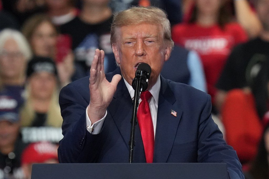 Bolden: Voters Finally See Through Trump's Con