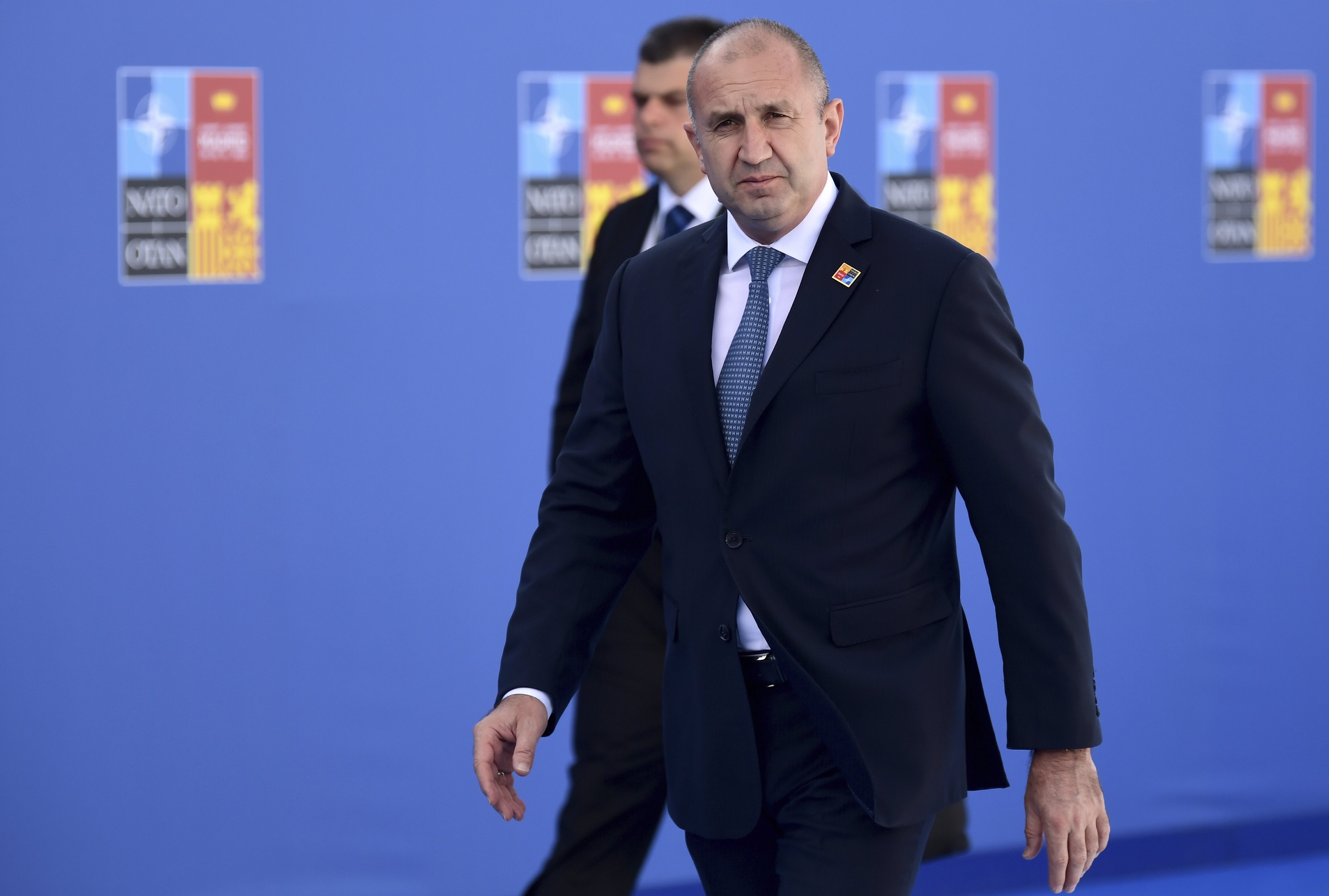Bulgaria Cuts US Military Aircraft Access Over Visa Dispute with Trump