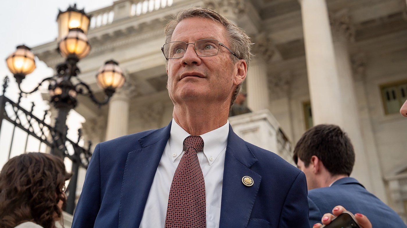 Burchett hits back at Trump's data center jab: 'I guess I'm backwards and poor'