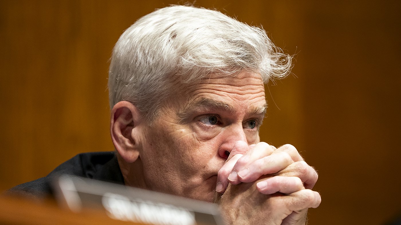 Cassidy backs CDC's Schwartz to defy Trump on vaccine cuts