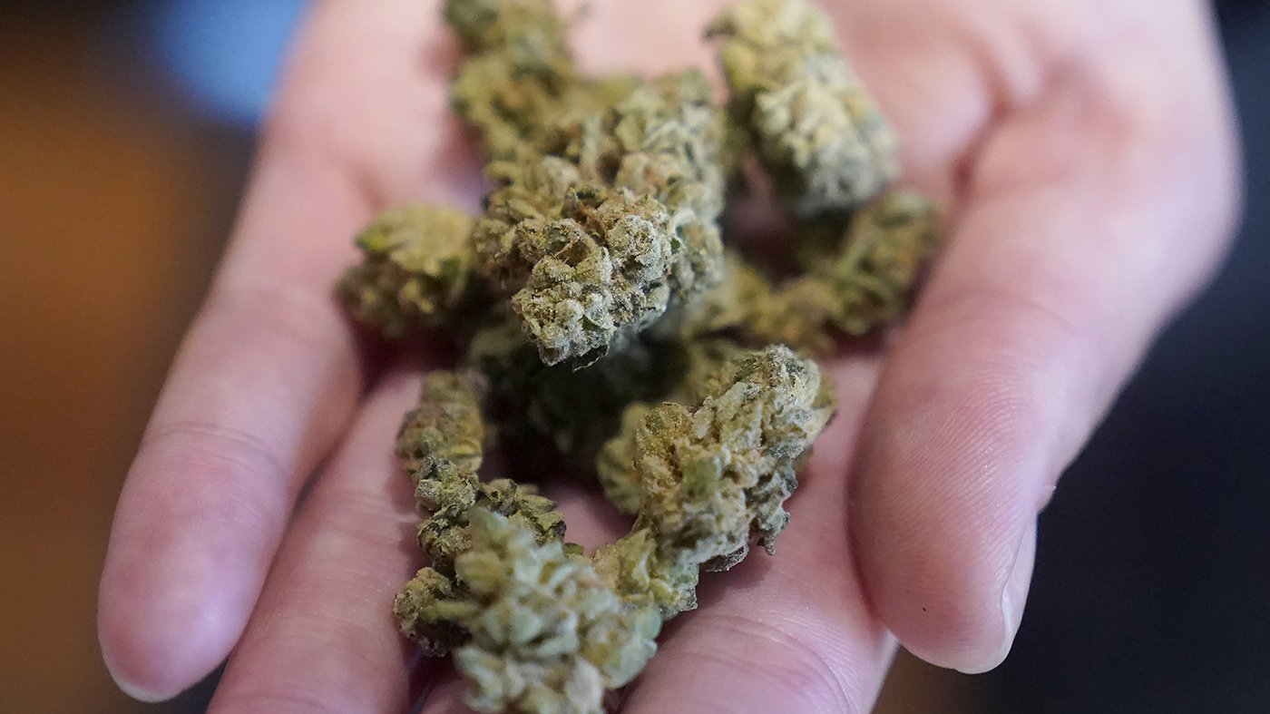 CDC: ER Visits for Marijuana-Related Vomiting Spike After New Diagnostic Code