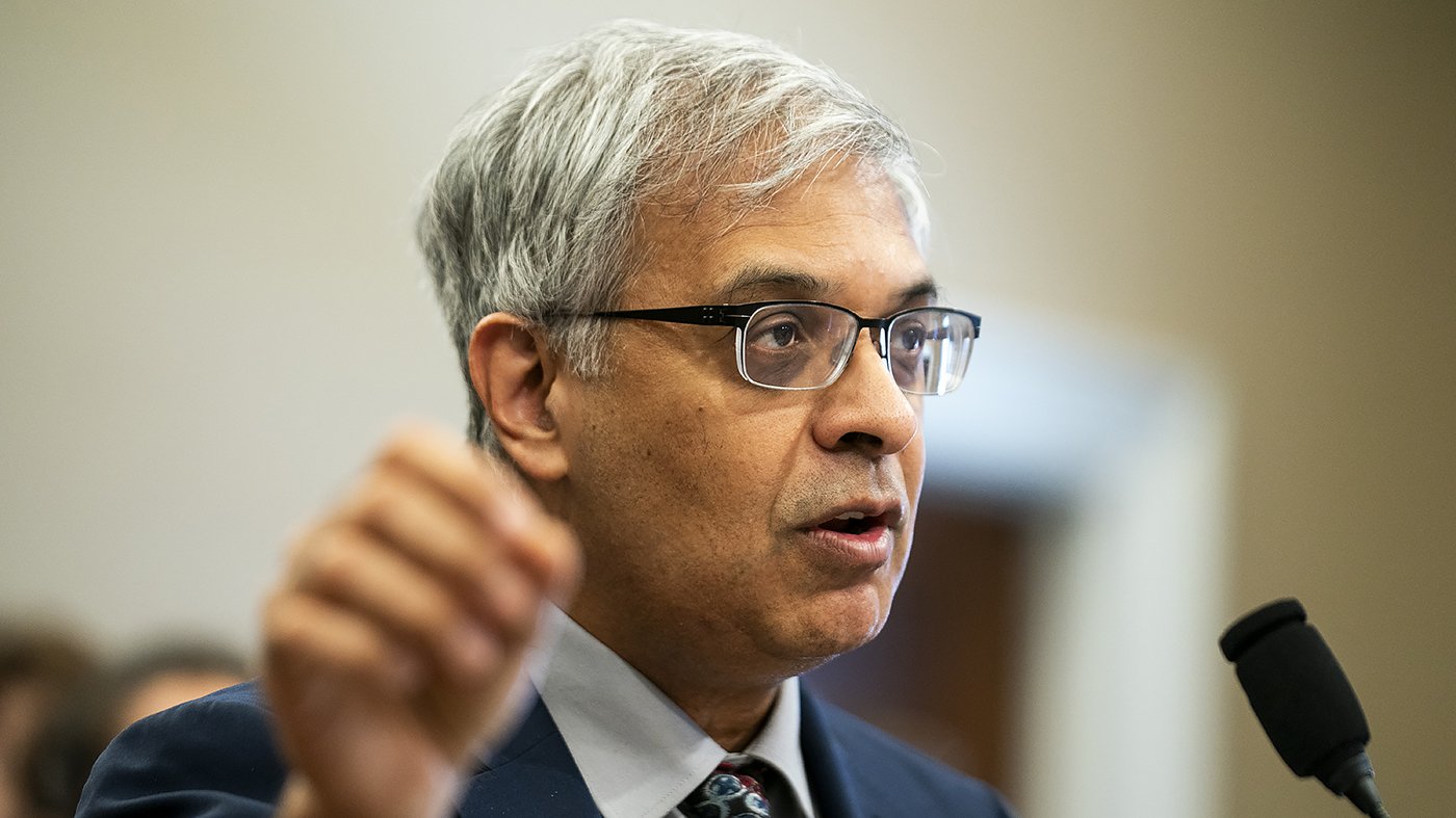 CDC Leadership Blocks Vaccine Effectiveness Report Over Methodology Dispute