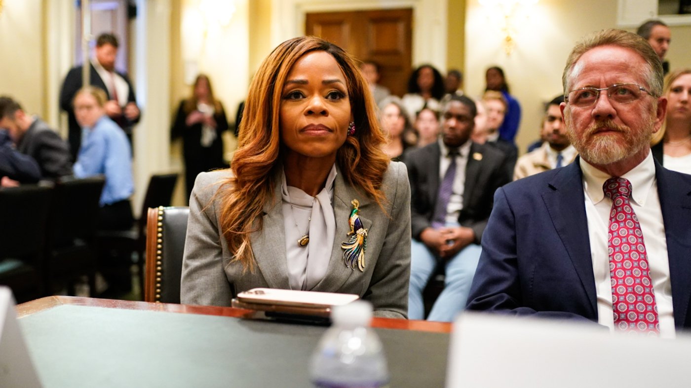 Democrats Break Ranks, Demand Colleague's Resignation After Ethics Panel Finds 25 Violations