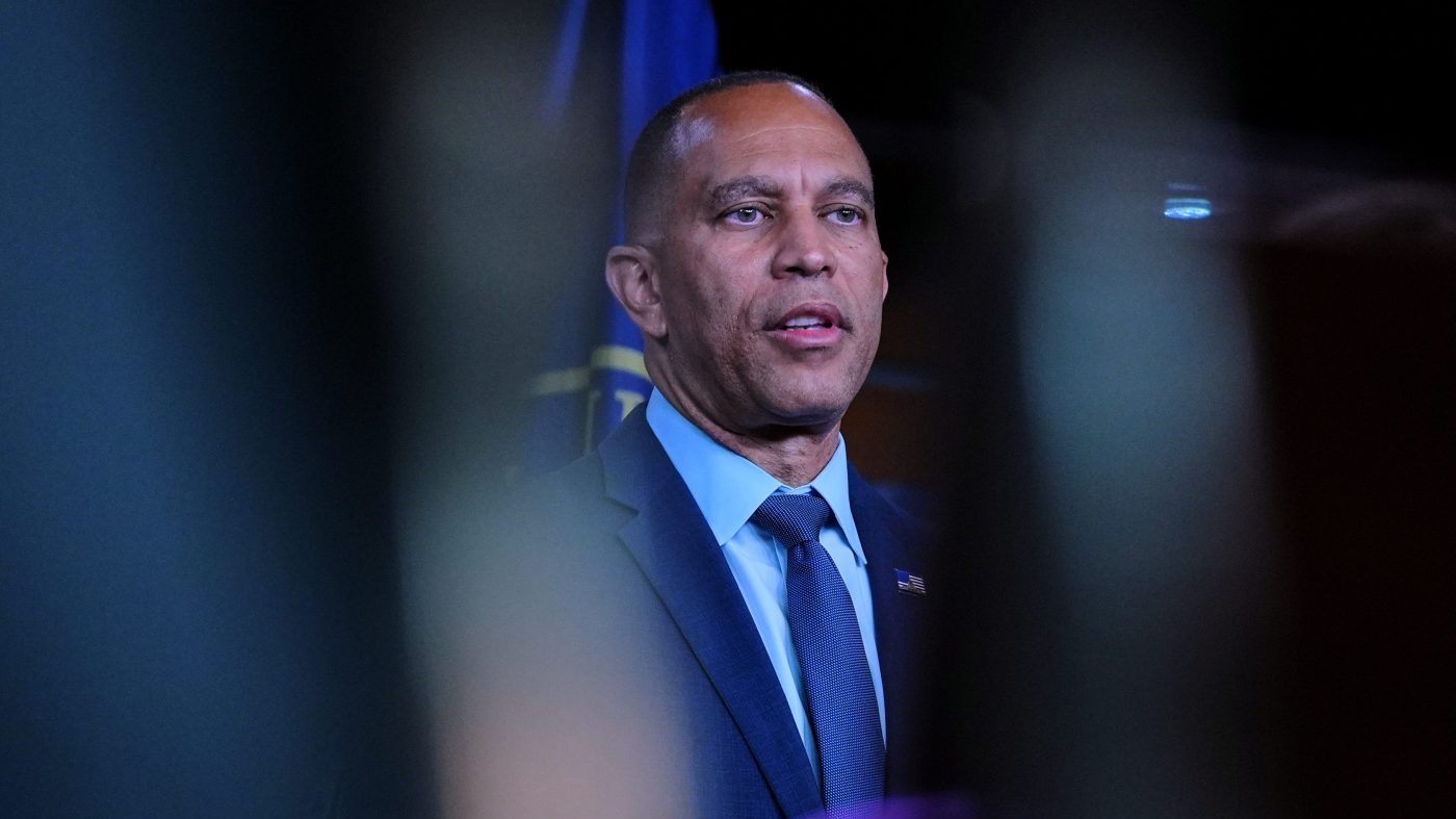 Democrats Hold Press Conference as Midterm Race Tightens