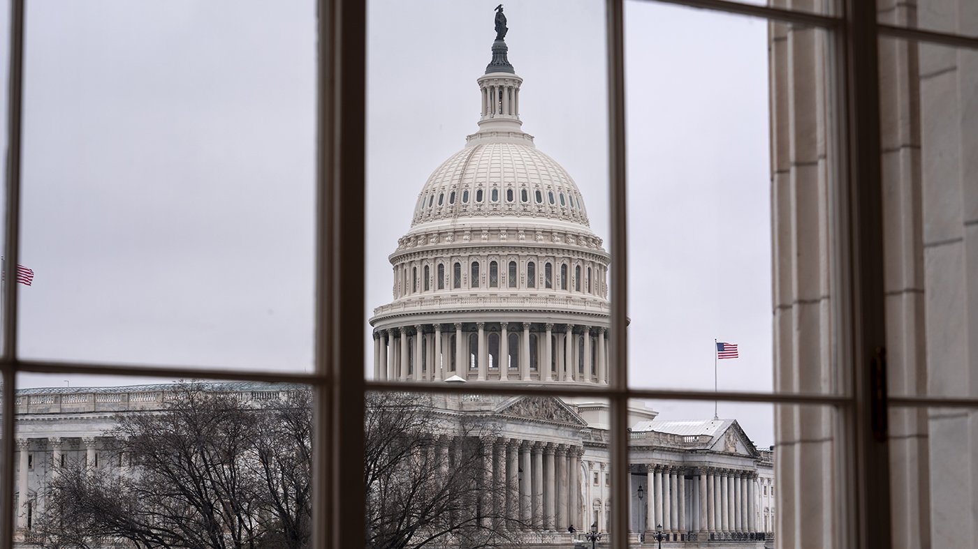 Democrats Lead by 6 Points in Key Midterm Battleground Districts