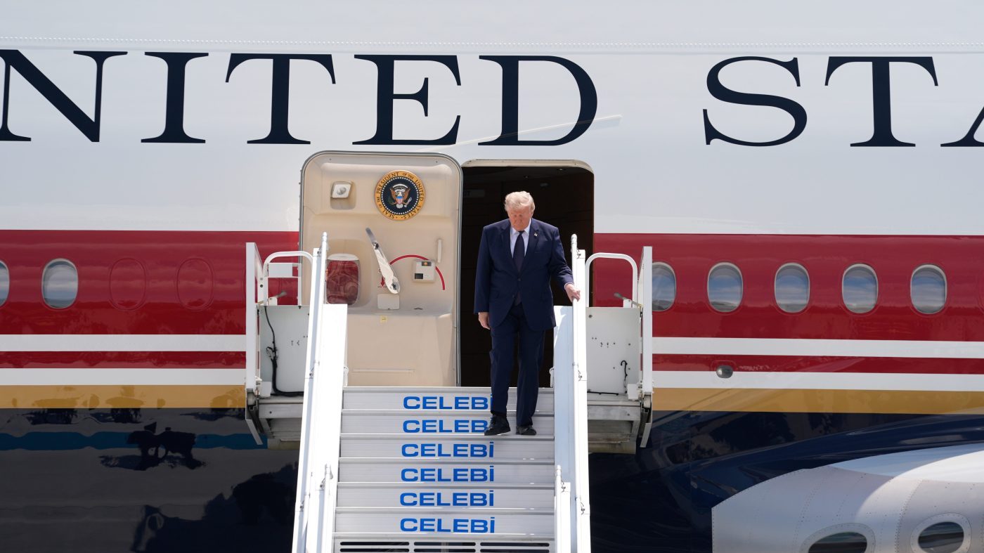 DOJ Subpoenas Four Times Journalists Over Air Force One Security Gaps Report