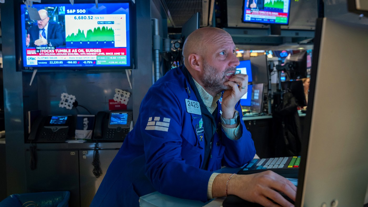 Dow Enters Correction Territory as Iran Conflict Rattles Financial Markets