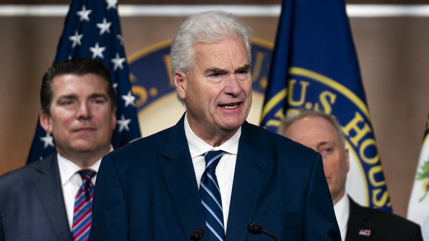 Emmer Vows Full Accountability for Omar Amid Financial Disclosure Scrutiny