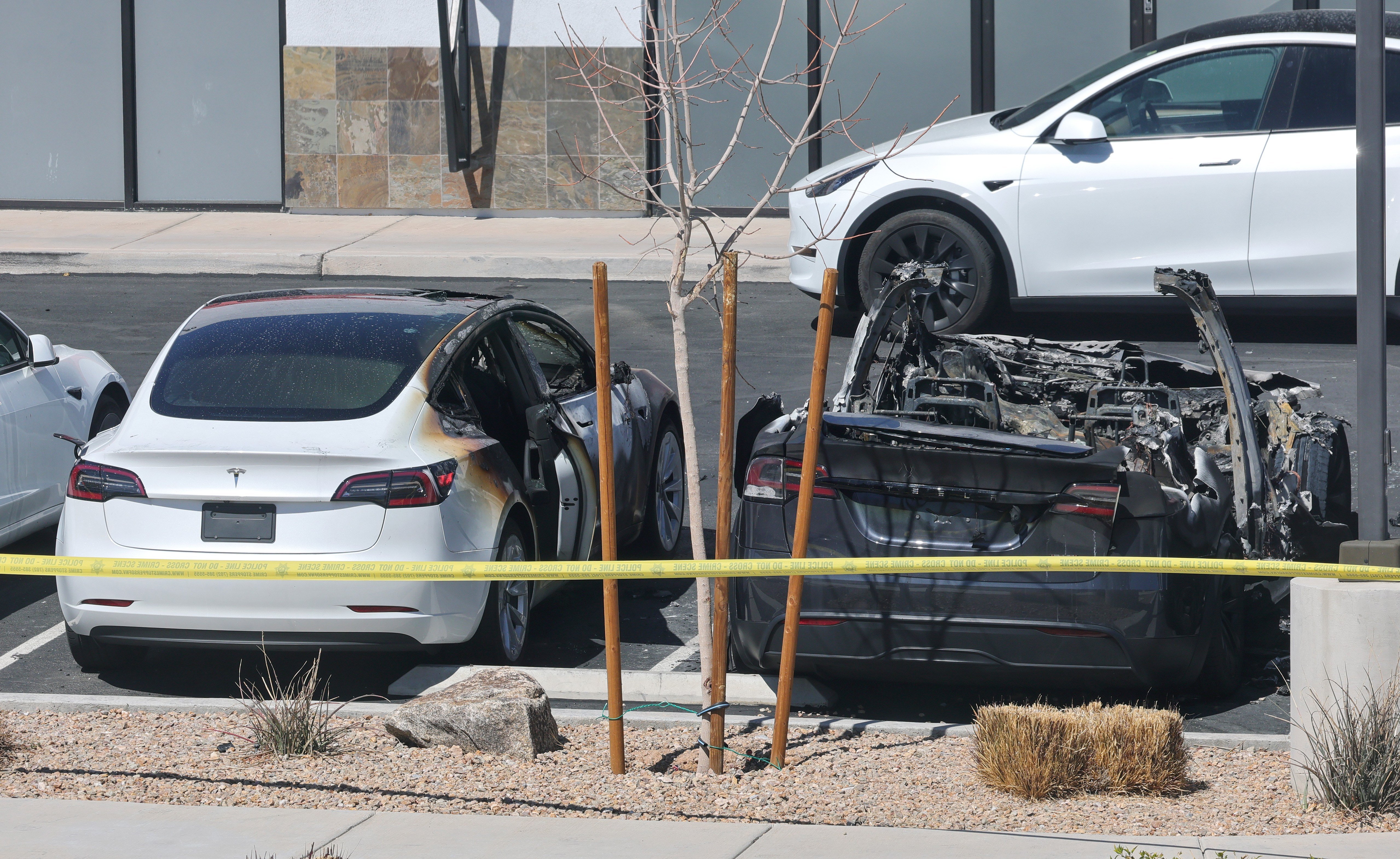 EV Battery Fire Risks Fuel New Safety Concerns and Political Backlash