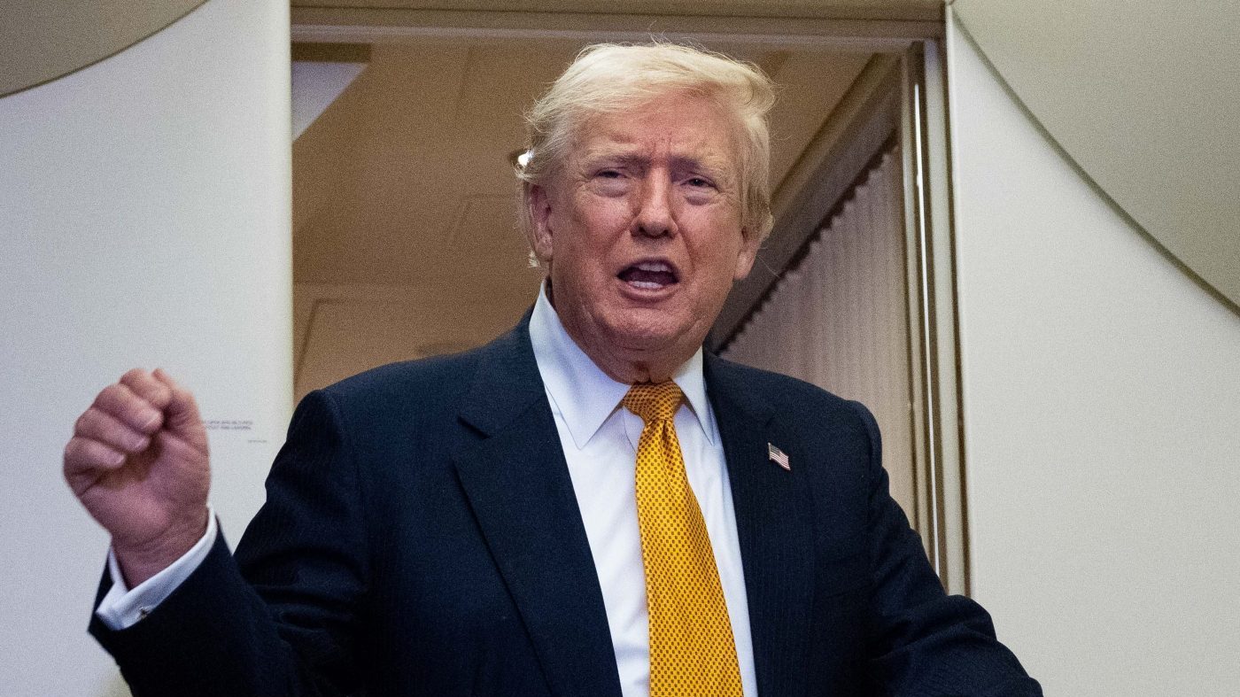 Ex-Trump Aide Coates Dismisses Iran Talks as Futile After President's 'Scum' Remark
