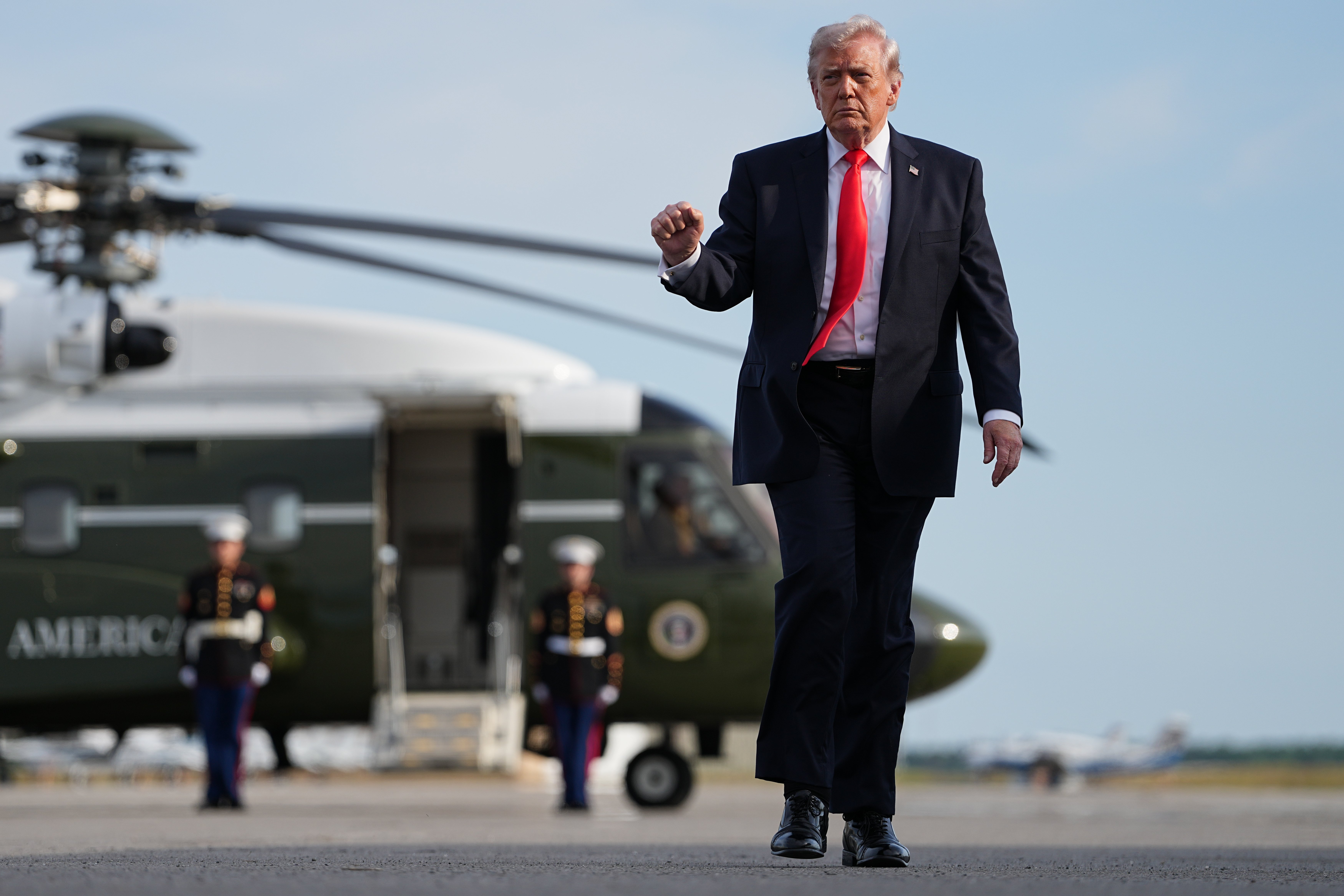 FAA Probes Marine One Separation Incident Near Reagan National