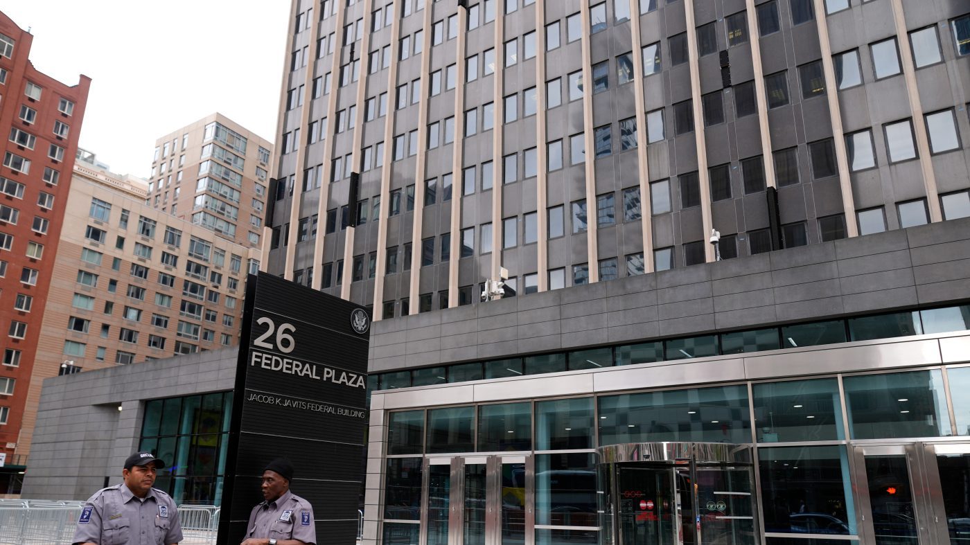 FBI: Army Veteran Detonated Explosive at NYC Federal Building, Targeted ICE