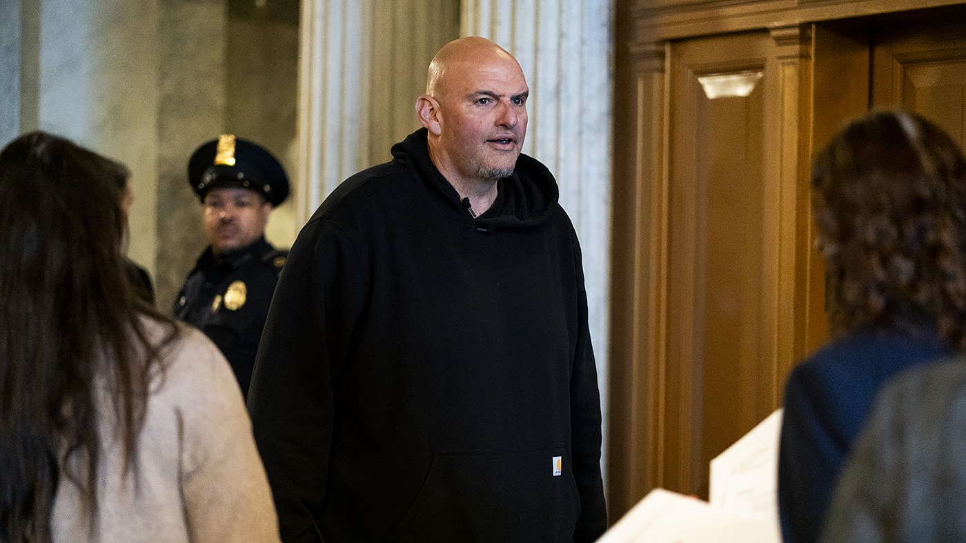Fetterman Tells Maher He Feels Isolated as a Moderate in Today's Democratic Party
