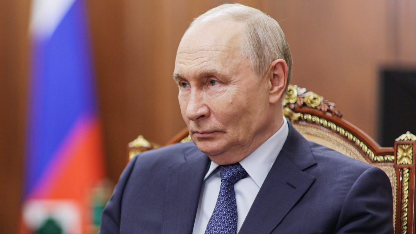 Finland and Norway Break Ranks, Call Putin to Push for Ukraine De-escalation