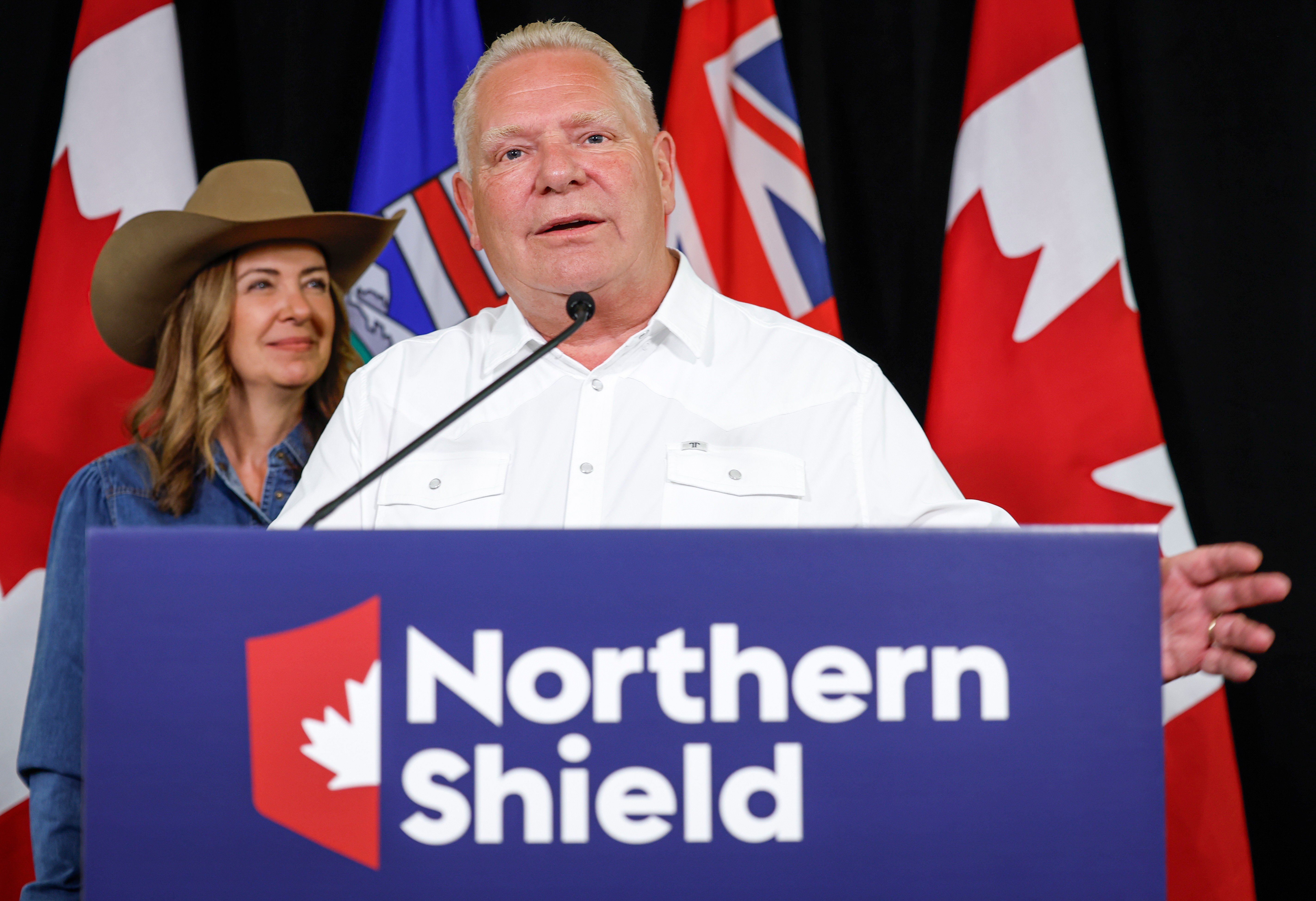 Ford Blasts Trump Over Wildfire Criticism, Calls Claims 'Totally Unacceptable'