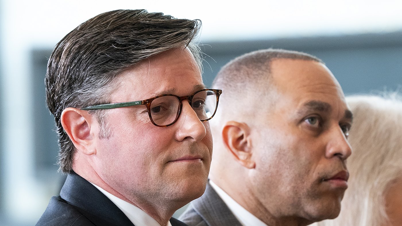 Fox News Poll Shows Democrats Leading on Economy for First Time Since 2010