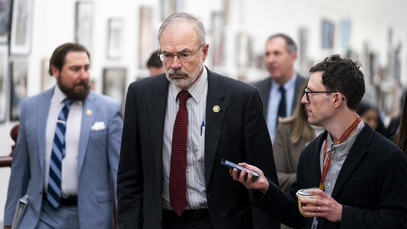 Freedom Caucus Blocks DHS Funding Deal, Demands Voter ID and ICE Provisions