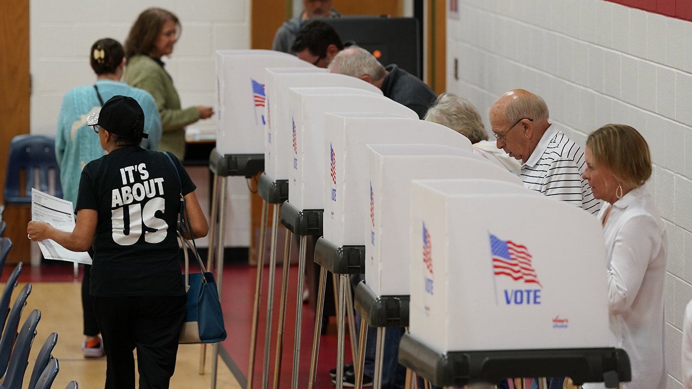 Gallup Poll: 1 in 10 Americans Now See Politics as Top Safety Threat