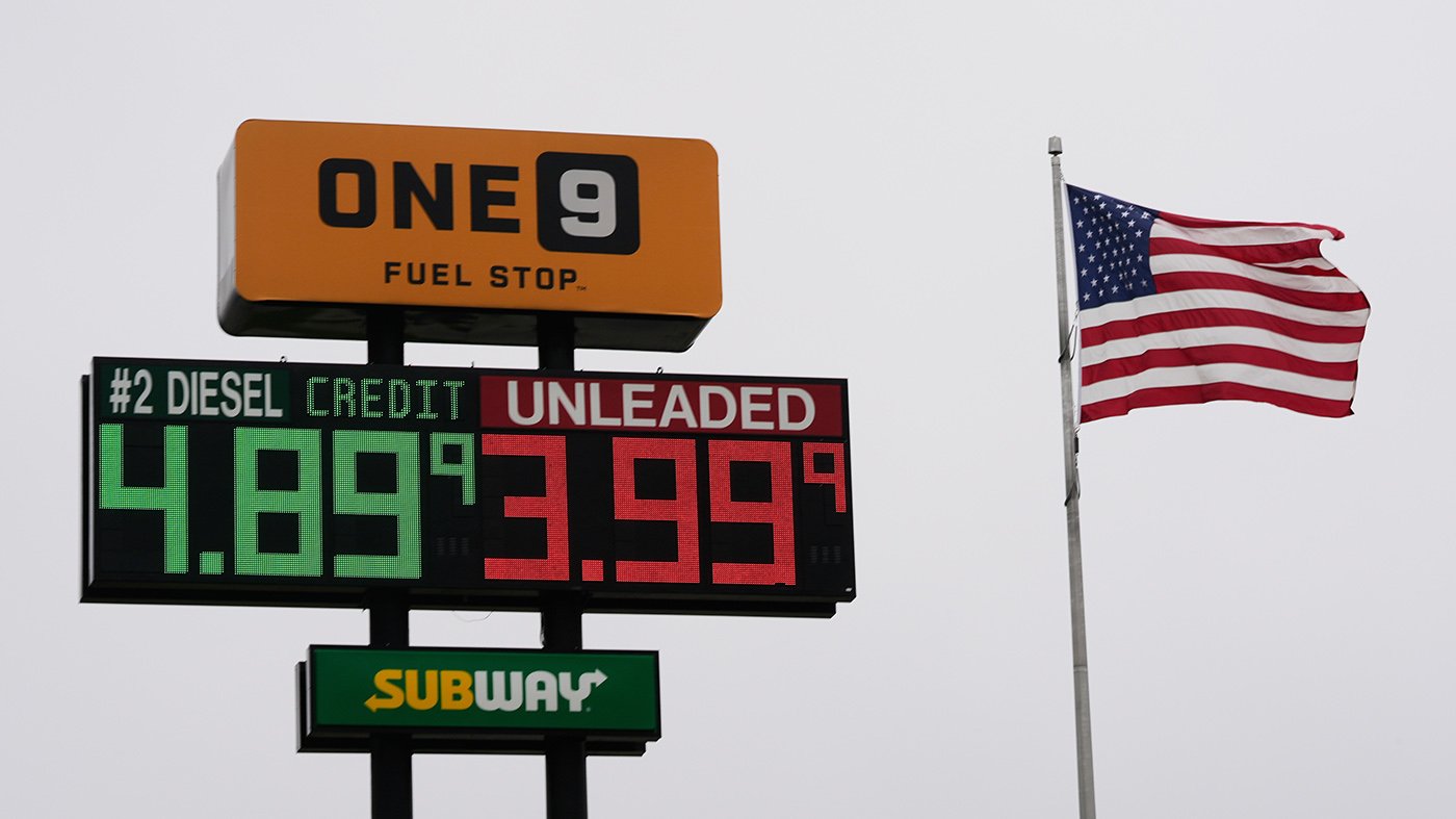 Gas Prices Stay Stubbornly High as Oil Nears Pre-War Levels, Station Owners Blamed