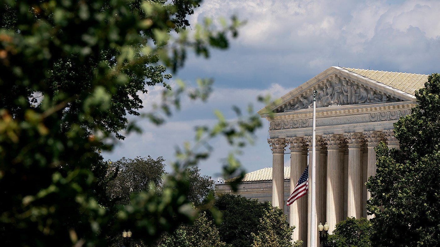 GOP Campaign Committees Ask Supreme Court to Restore Discounted Ad Rates