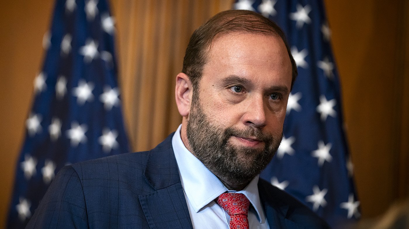 GOP Chair Urges Congress to Act on Social Security as Trust Fund Nears 2032 Insolvency