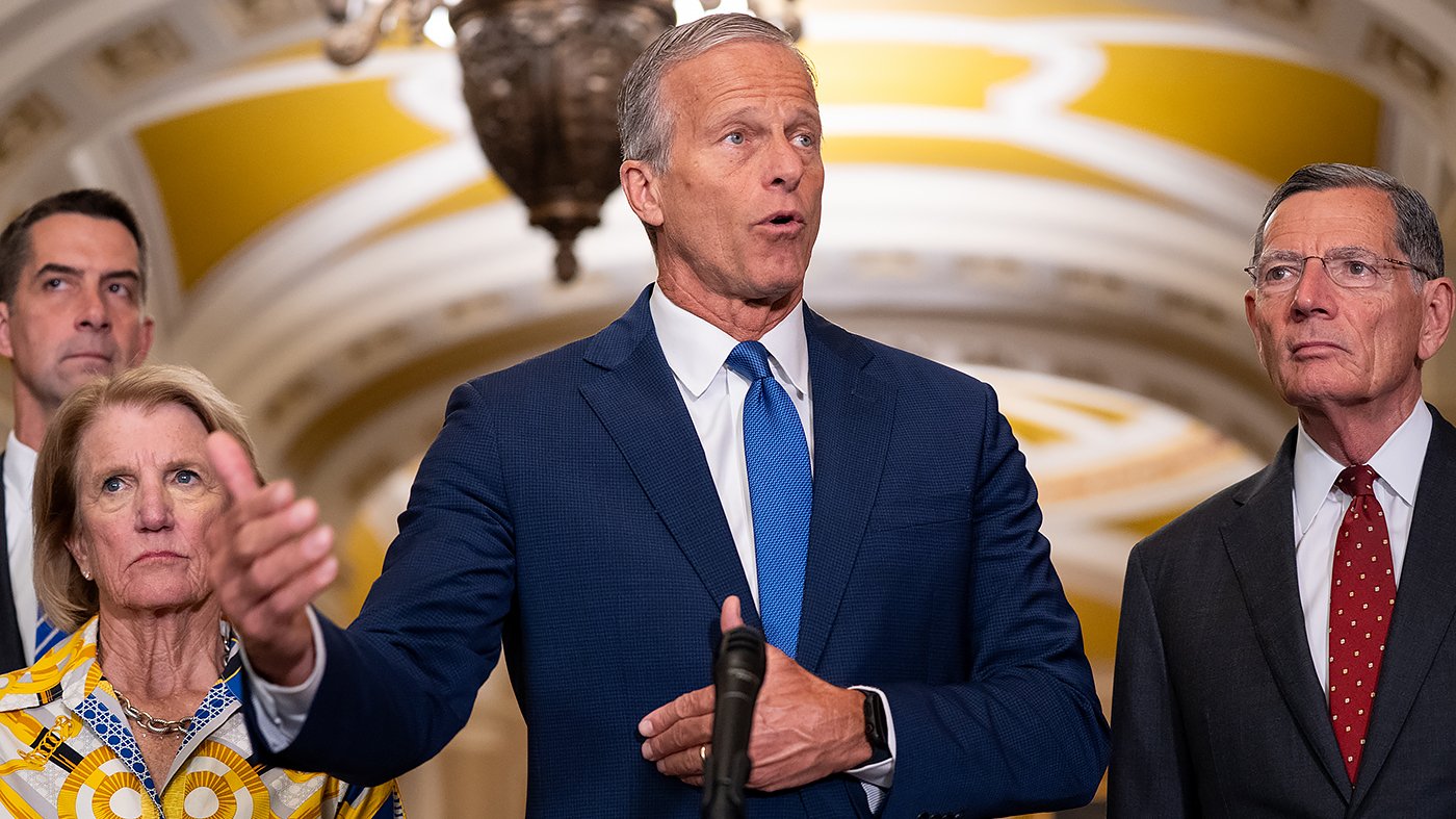 GOP Clash Over Shutdown Risk as Trump Allies Push SAVE Act on Funding Bill