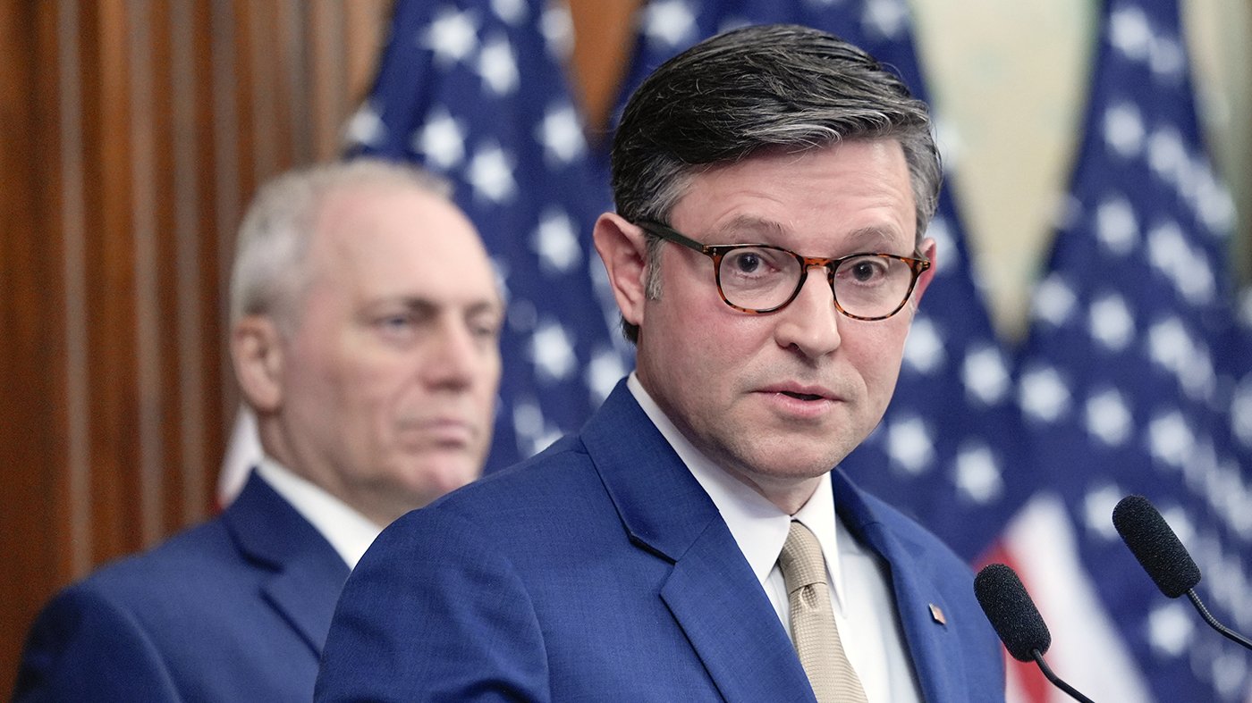 GOP Faces Dual Deadline on FISA Renewal and Border Funding Bill