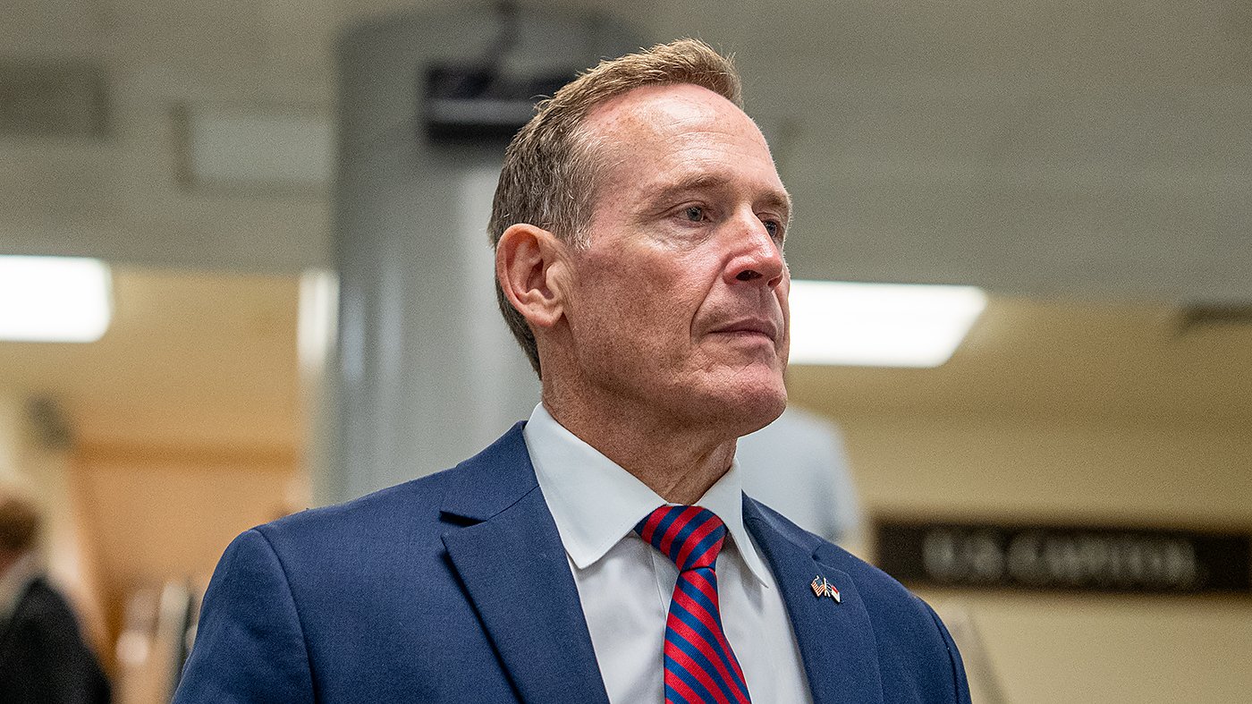 GOP Hemp Ban Delay Stalls Spending Bill as Senate GOP Splits