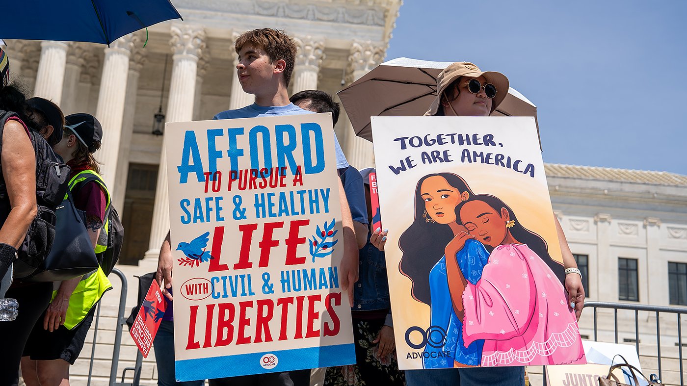 GOP Maps Legislative Offensive After Supreme Court Upholds Birthright Citizenship