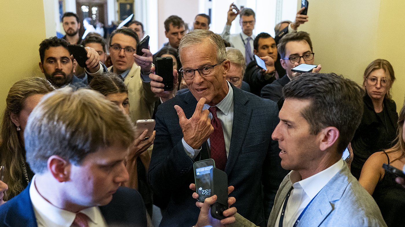 GOP Senators Wary of Trump's New Canada Tariffs as Affordability Fears Mount