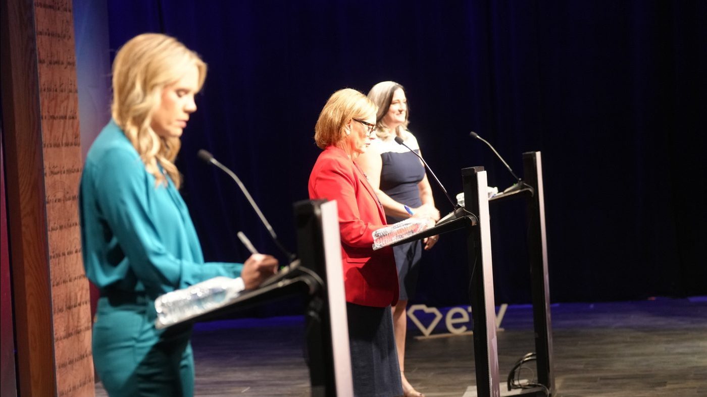 Graham and Andrews Clash in Sole South Carolina Senate Debate