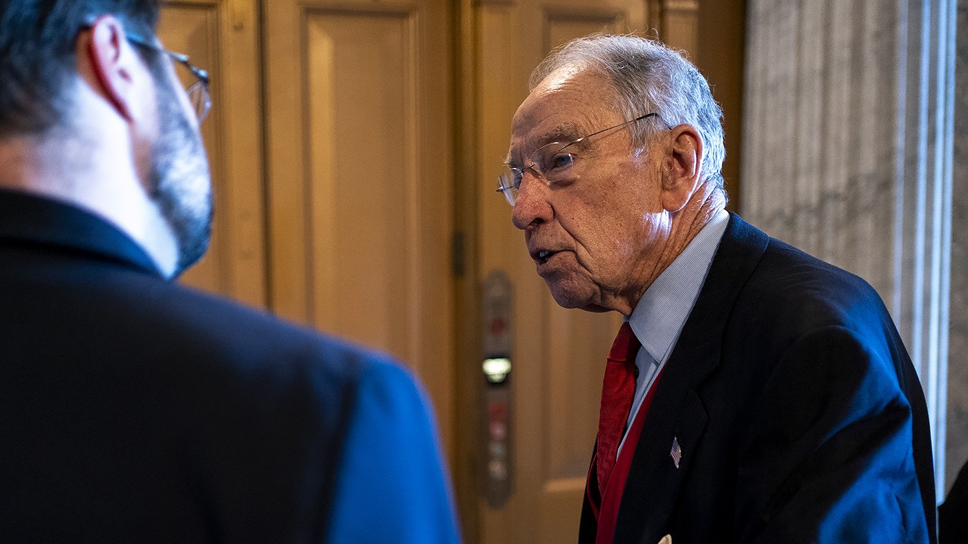 Grassley Presses FBI Director Patel on Personal Travel Reimbursements