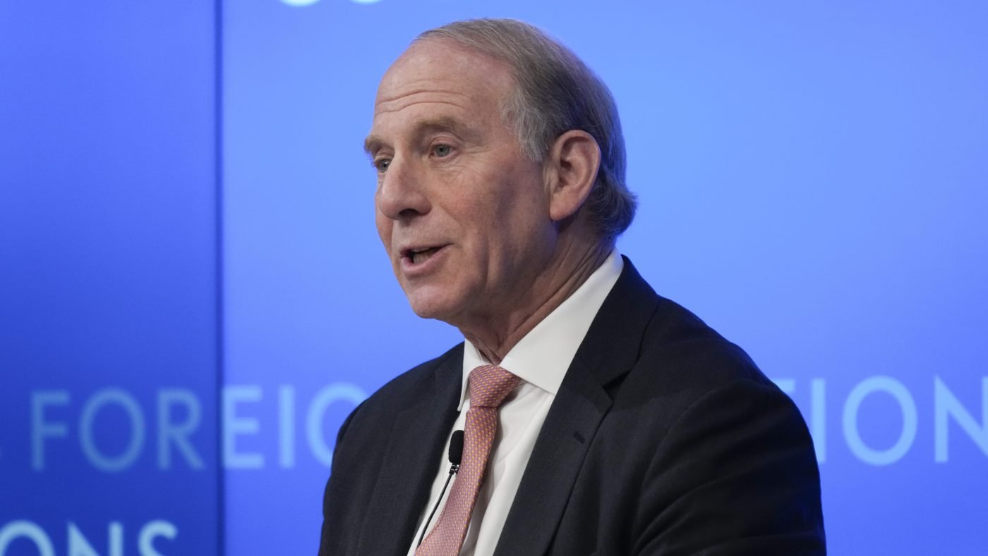 Haass Criticizes Trump's Iran Strategy as Unprepared and Politically Isolated