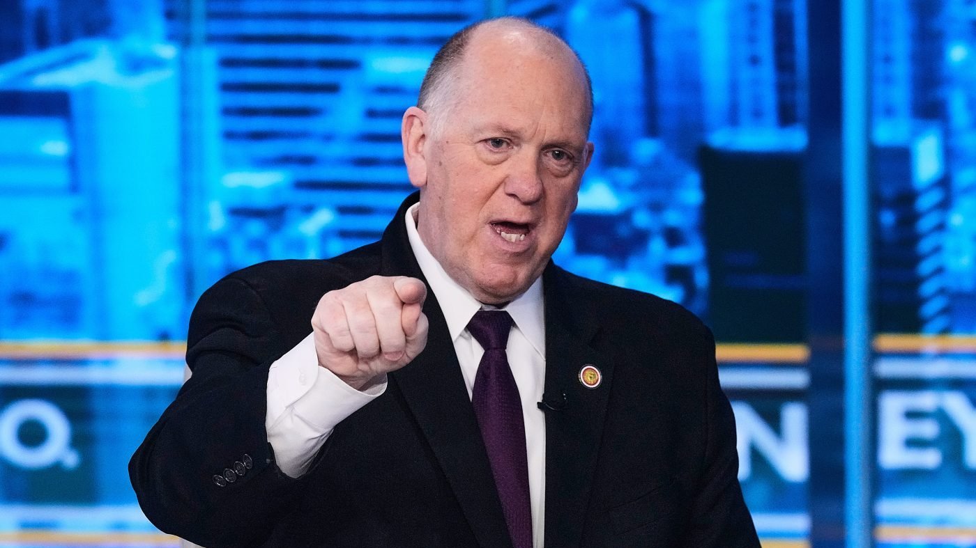 Homan Defies Democratic Pressure, Orders ICE Agents to Keep Masks During Operations
