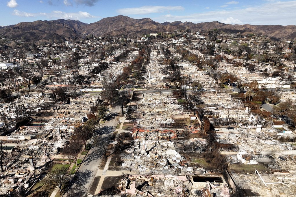 Homebuyers Need a Climate Bill of Rights, Lawmaker and Fire Victim Argue