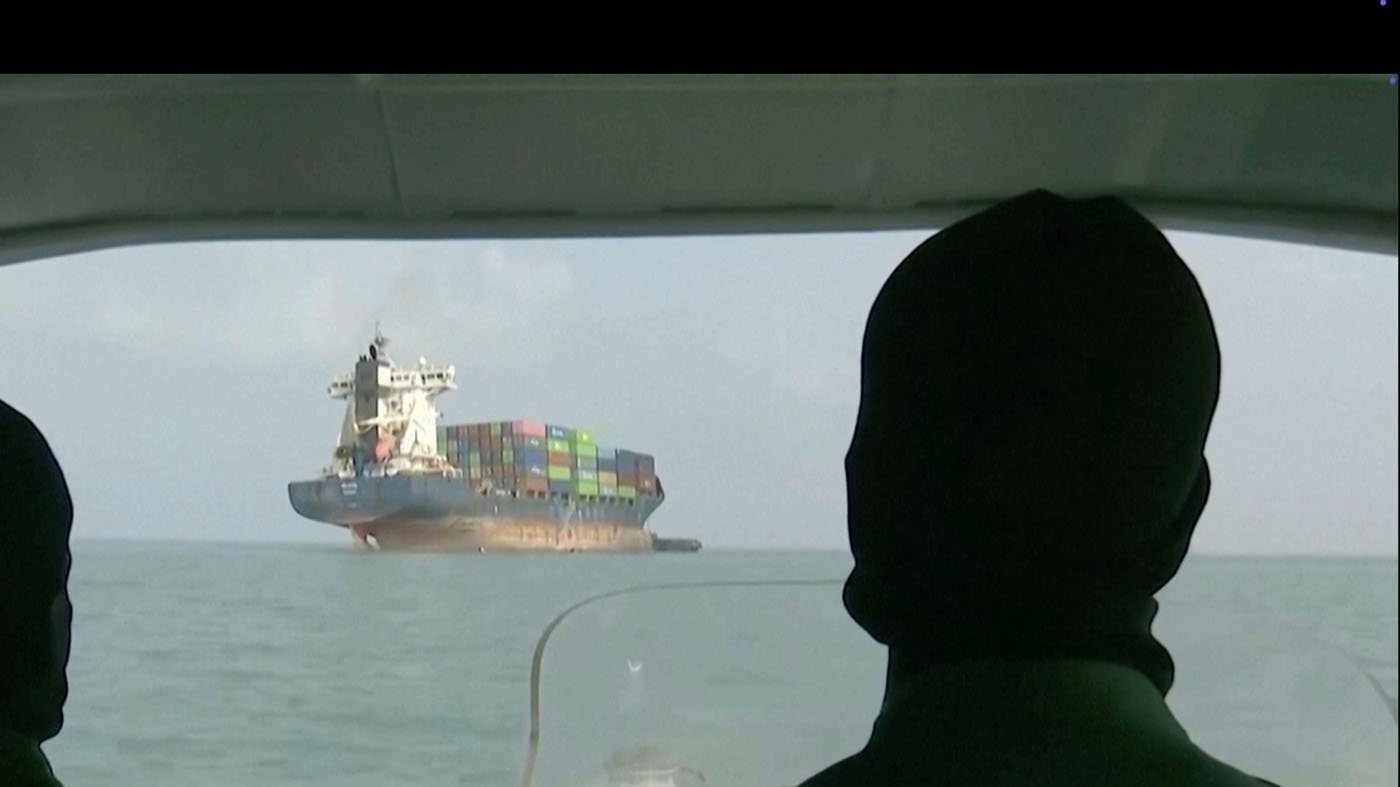 Hormuz traffic halves as US-Iran talks stall over reparations