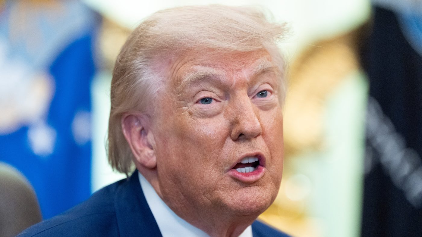 House Passes Iran War Powers Resolution; Trump Calls Vote 'Meaningless'
