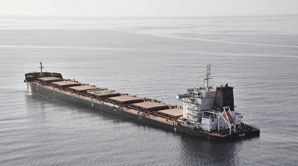 Houthi Threats Force Saudi Oil Tankers to Reverse Course in Red Sea