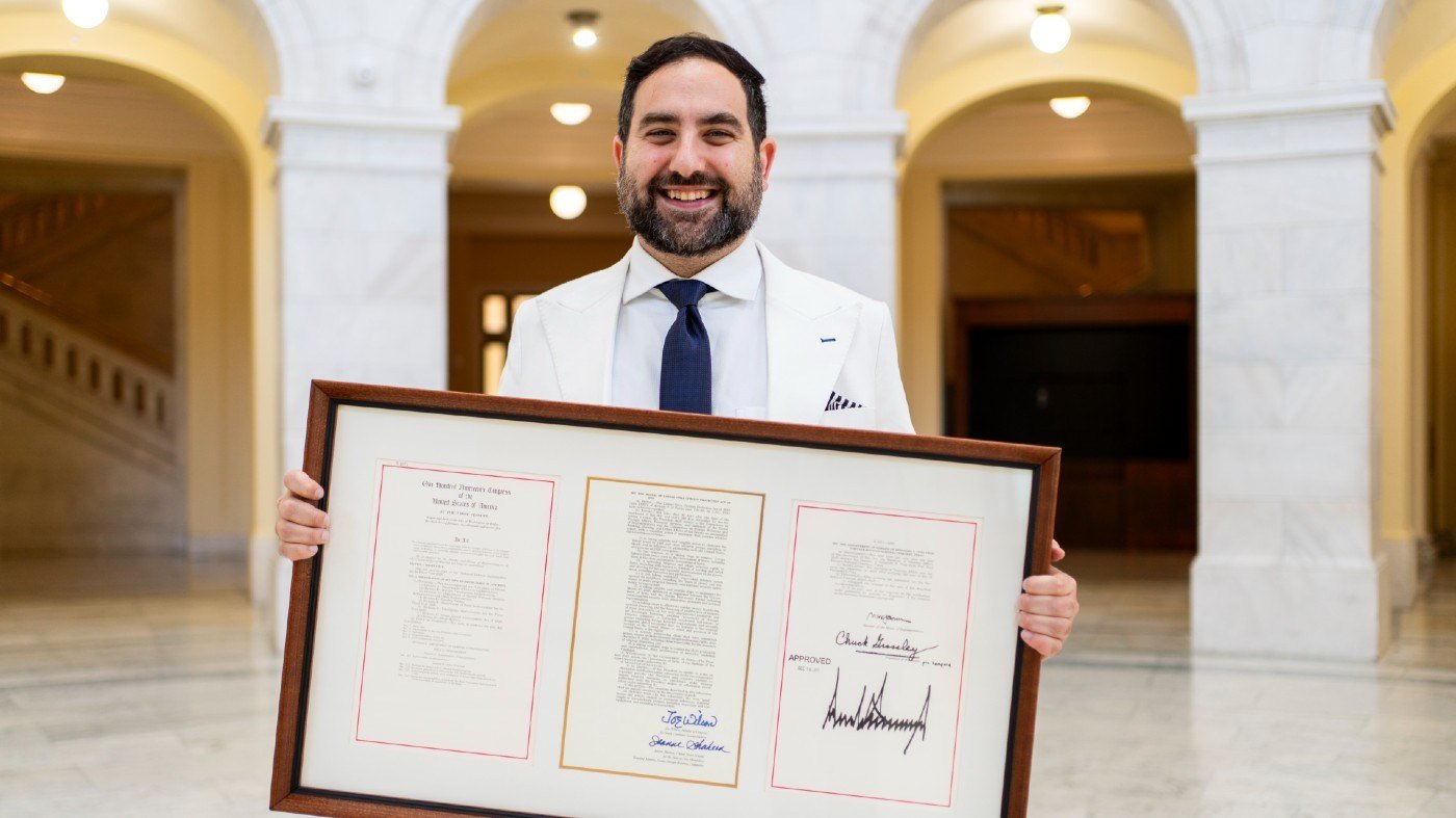 How a Hill staffer turned sanctions into a weapon against Assad