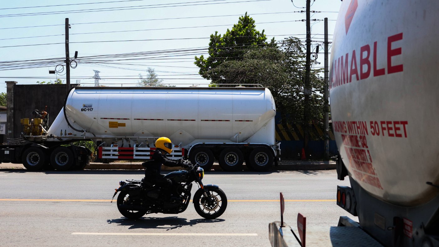 How Washington's Iran Strategy Backfired, Filling Russia's War Chest