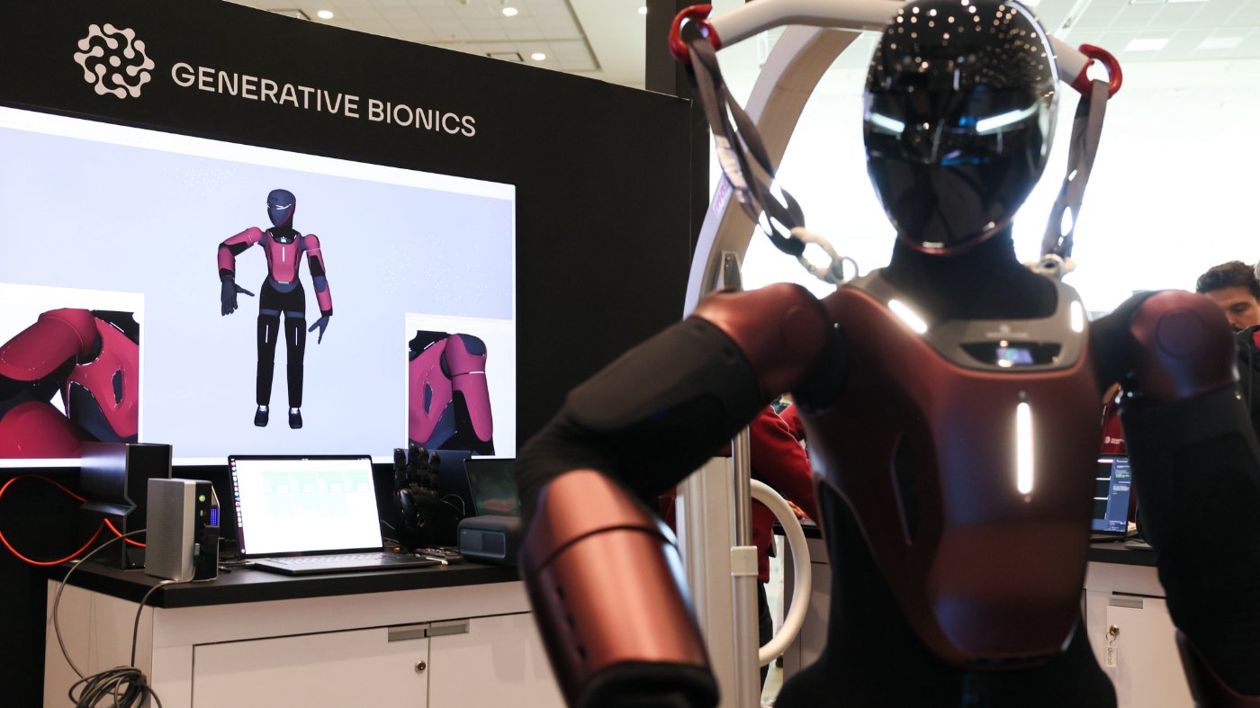 Humanoid robots could revive US manufacturing, but only with federal action