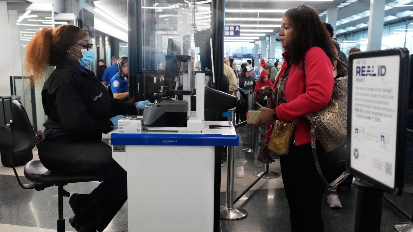ICE Agents Deployed to Major Airports as TSA Staffing Shortages Trigger Travel Disruptions
