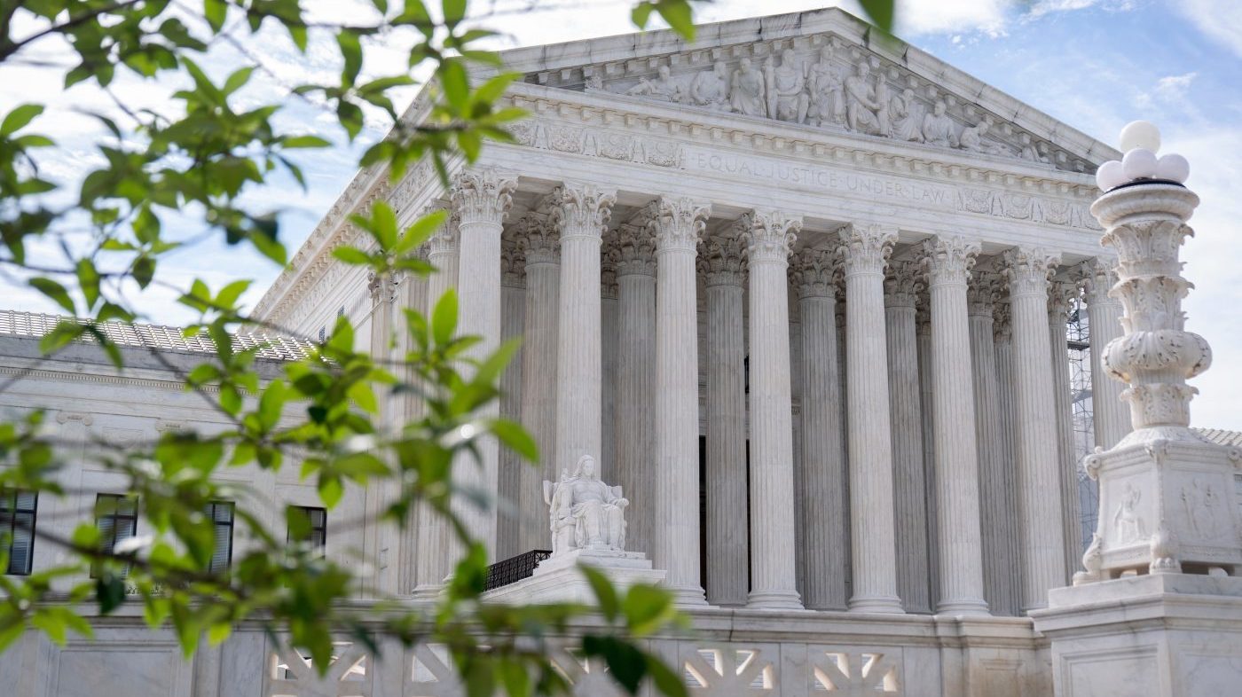 Internal Memos Expose Supreme Court's 'Shadow Docket' Deliberations, Deepening Institutional Crisis