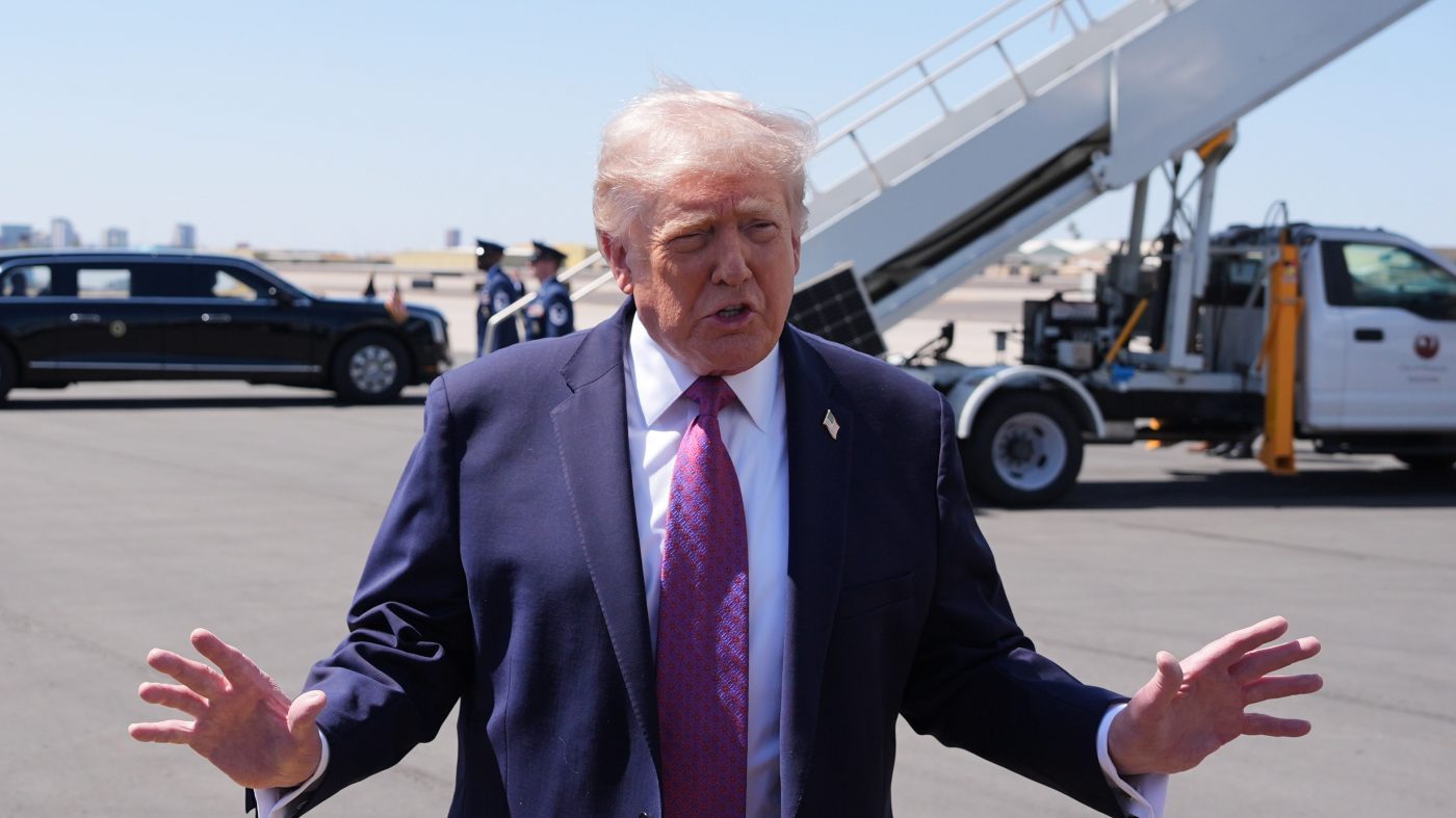 Iran Seizes Commercial Vessels in Strait of Hormuz Amid Stalled U.S. Negotiations