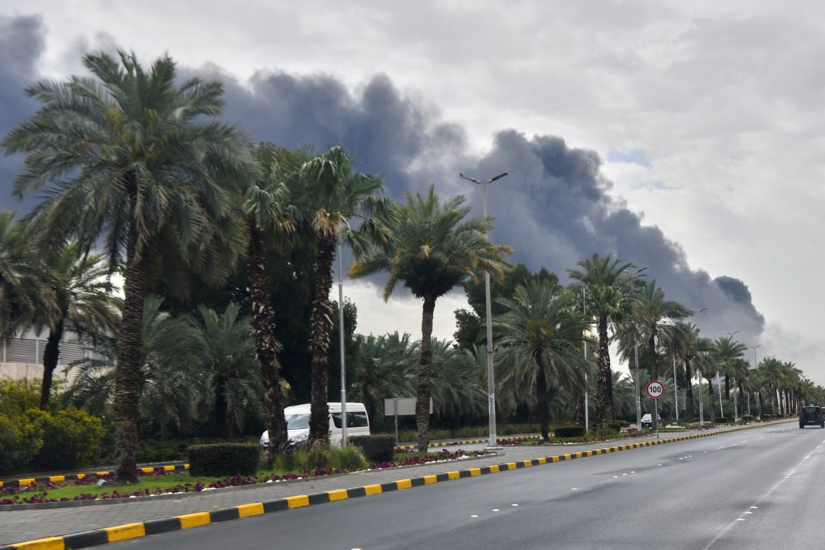 Iran Strikes Kuwait and Bahrain, Threatens to End All US Talks