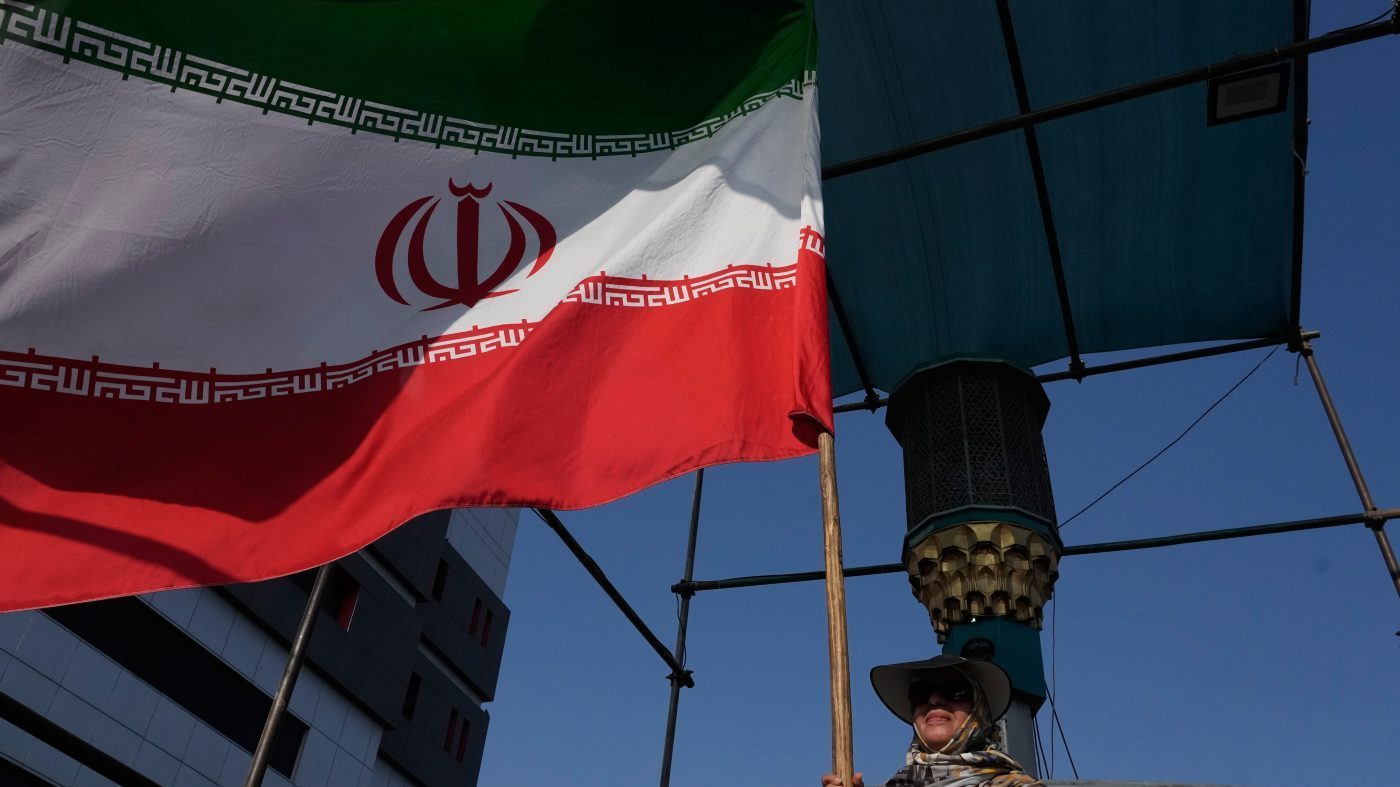 Iran Vows Counterstrike as US Unveils Sweeping Sanctions Push