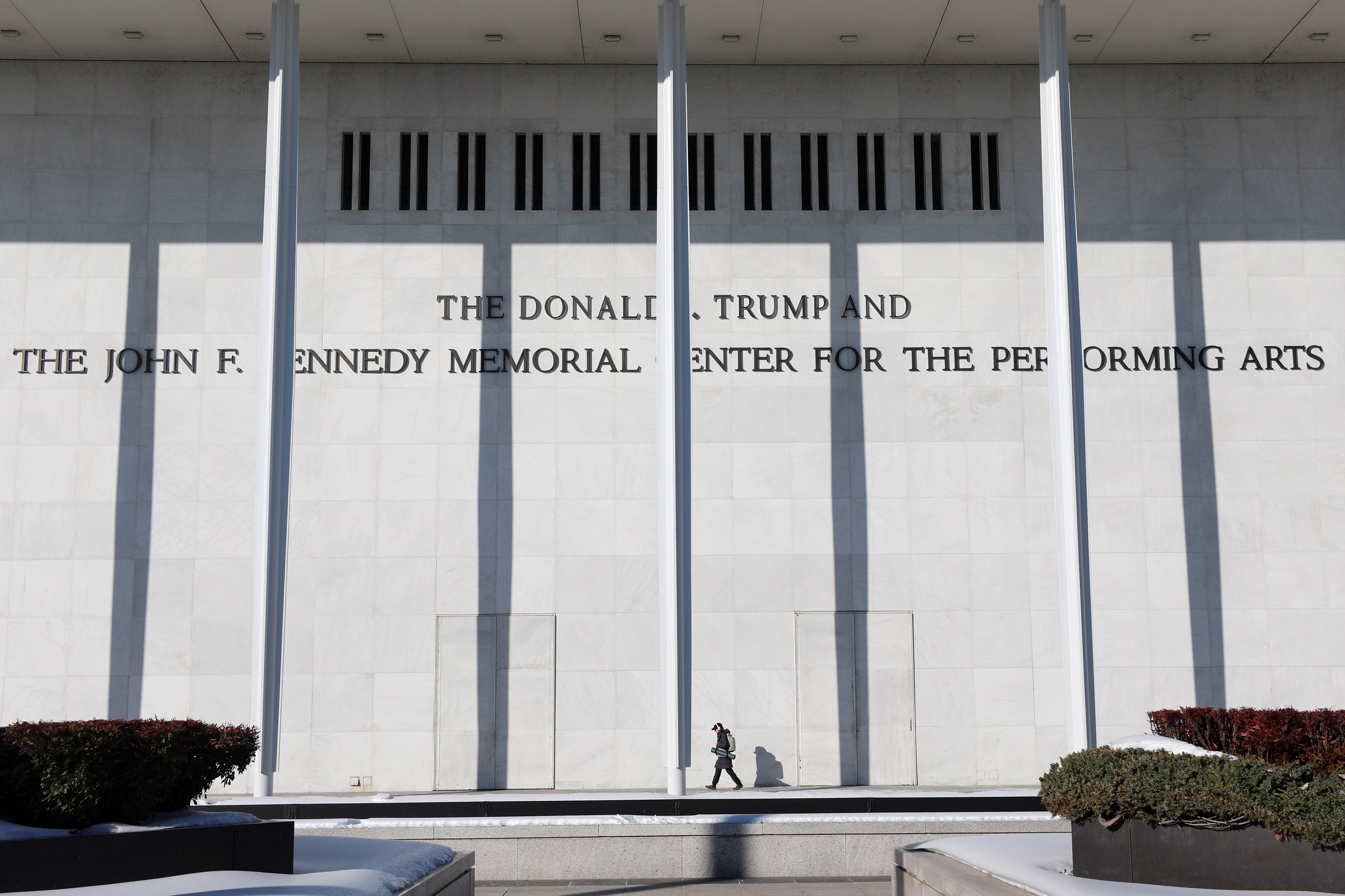 Judge Denies Kennedy Center Bid to Delay Trump Name Removal Amid Appeal
