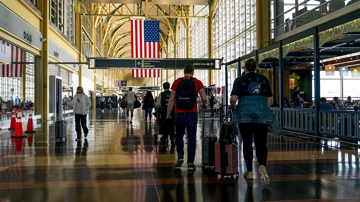 July 4th Airspace Closure Grounds DCA Flights for America's 250th
